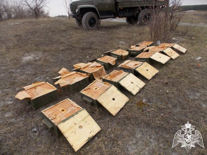 Los militares de las unidades especiales de Rosguardia descubrieron y neutralizaron más de 400 kilos de trotilo en la provincia de Khárkov