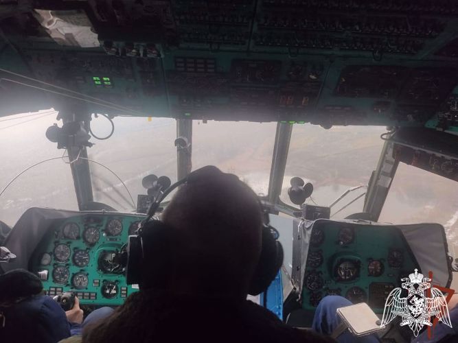 Los pilótos de los helicópteros de Rosguardia suprimieron al grupo diversivo de reconocimiento y el material bélico en la retaguardia del enemigo