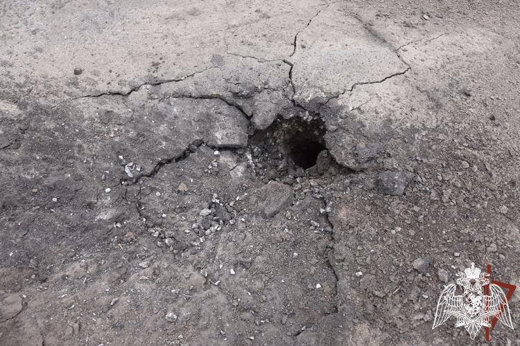 En la provincia de Khárkov los militares de Rosguardia abatieron un grupo acorazado que intentaba abrirse paso hacia una localidad