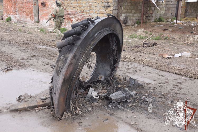 En la provincia de Khárkov los militares de Rosguardia abatieron un grupo acorazado que intentaba abrirse paso hacia una localidad
