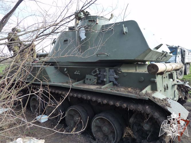 Las unidades especiales de Rosguardia abatieron a un grupo armado del enemigo y tomaron un cañón autopropulsado en la provincia de Khárkov