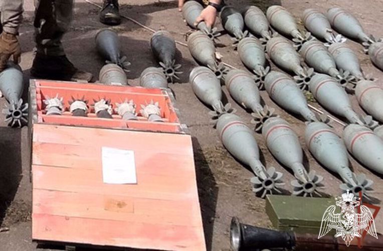 Los militares de Rosguardia tomaron la técnica blindada y artillería del enemigo en la provincia de Khárkov
