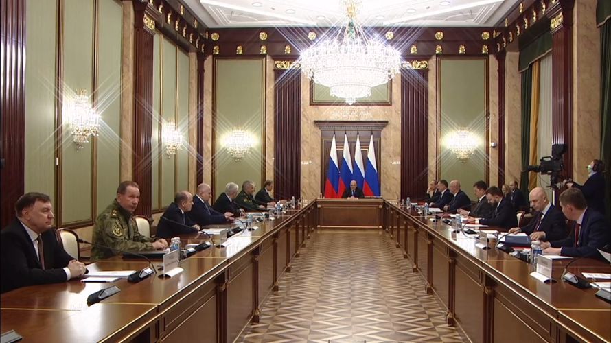 General del ejército Víktor Zólotov tomó parte en la sesión del Consejo de coordinación de las Fuerzas Armadas de la Federación de Rusia, otras fuerzas y formaciones militares