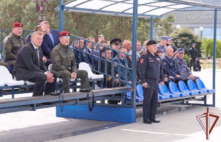 General del ejército Víktor Zólotov efectuó un viaje de trabajo en la región de Astrakhan