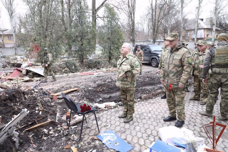 General coronel Víktor Strigunóv examinó la organisación del servicio de las subdivisiones de Rosguardia en la República Popular de Donétsk