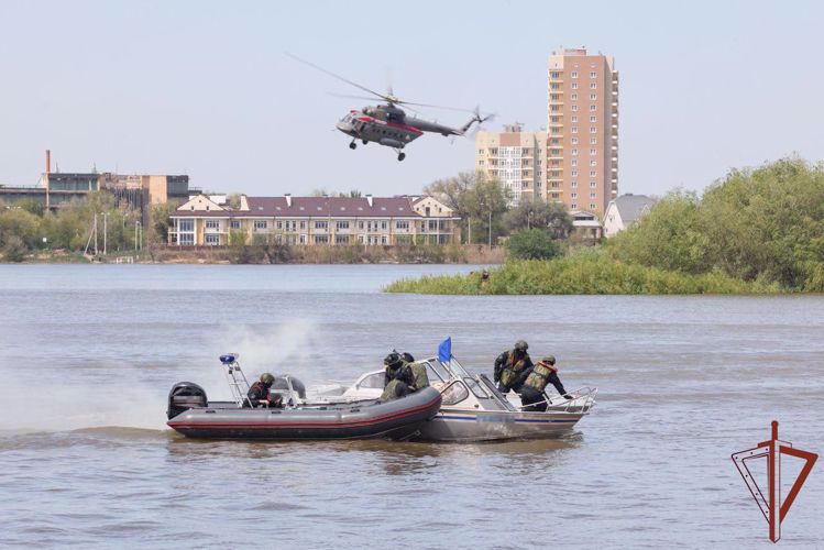 General del ejército Víktor Zólotov efectuó un viaje de trabajo en la región de Astrakhan