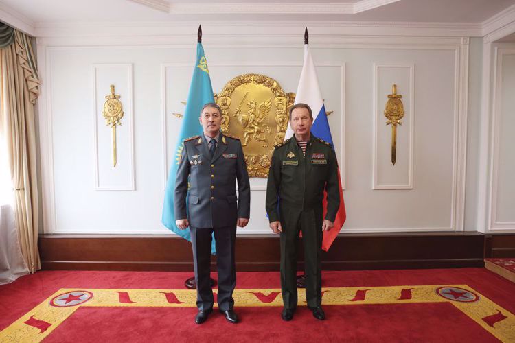 El Convenio de cooperación entre la Rosguardia y el Ministerio del Interior de la República de Kazakhstán está firmado